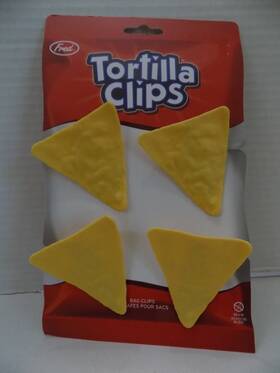 Fred 728987033988 Tortilla Chip Bag Clips Set Of 4 Plastic Nos Moc