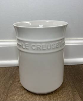 Le Creuset 843251100156 Inch White Small Utensil And Spatula Crock 1.1 L 1.15 Quart Nwt 6 Tall