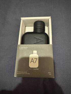 M005r Memobottle A7-8oz 250ml - Compact Flat Bottle For Bags And Pockets