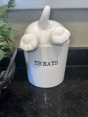 40220014 Mud Pie Home White Ceramic Dog Inch Treats Kitchen Canister Jar With Tail Knob 40220014 Mud Pie Home White Ceramic Dog Inch Treats Kitchen Canister Jar With Tail Knob
