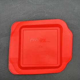 Pyrex 852669038241 222-pc Red Square Plastic Food Storage Replacement Lid Cover