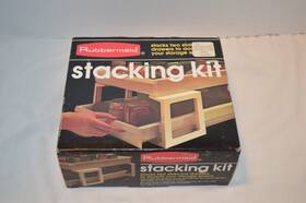 2314 Rubbermaid Vintage Stacking Kit Complete New In Box Unopened