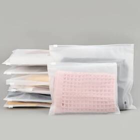 9su1027-2926 Svaldo Plastic Bags For Hoodies 100 Pcs 14x10 Inch Frosted Zip Clo