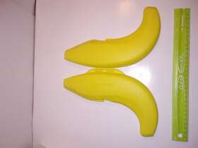 1227 Tupperware Banana Keeper Yellow Hinged Lunch Snack Container Some Scratches