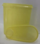 Vtg Tupperware Qt Beverage Buddy Pitcher Yellow No Handle 587-1,588-16,510-25. Fixed Price $9.83.