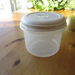 Rubbermaid Servin' Saver 6 Cup Storage Container # 8 Round 0022 Almond Lid. Fixed Price $8.48.