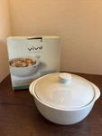 Villeroy & Boch Round White Casserole Dish With Lid New In Box Vivo Oven. Fixed Price $20.00.