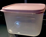 Tupperware New Vintage Stock Modular Mates #1620 Rare Strawberry Cream Seal. Fixed Price $42.00.