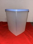 Vintage Tupperware Sheer Rectangle Storage Container 1311-5 & Seal 310K-41. Fixed Price $7.57.
