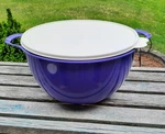 Thatsa Bowl Jumbo Tupperware Purple That's Cup 10L 5377A-2. Fixed Price $39.97.