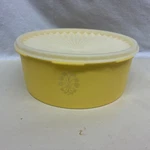 Vintage Tupperware Yellow Canister 1204-6 & 1205-4 With Lid. Fixed Price $9.99.