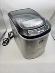 Countertop Maker Igloo ICE102ST Portable - Stainless Steel/black (no Scoop). Fixed Price $64.99.