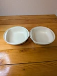 Vintage Tupperware Ultra 21 Casserole Roasting Pans Set Of White 1547-1 1547-4. Fixed Price $28.00.