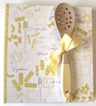 Hallmark Recipe Book Wooden Spoon New Spiral Cards Dividers Tips Yellow. Fixed Price $16.95.