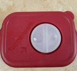 Tupperware 3388A Cranberry Red Rock Serve Vented Replacement Lid Only Seal. Fixed Price $11.99.