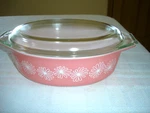 1950'S Vintage Pyrex 2 Qt Oval Casserole Dish W/lid Pink Daisy Nice!. Fixed Price $175.00.