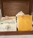 Vintage Wooden Recipe Box Handwritten Cards Farmhouse Kitchen. Fixed Price $40.00.