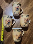 Set 4 Gibson Rooster Coffee Mugs Hand Painted Ceramic Country Kitchen Yellow. Fixed Price $20.00.