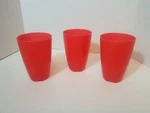 Tupperware Open House 4793A-4 Large Red 18OZ. Tumblers Set Of. Fixed Price $14.36.