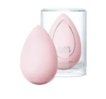 Beauty Blender All Stars Power Pink Starter Set Nwt $41. Fixed Price $15.00.