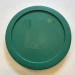 Pyrex 322-PC Green Round Food Storage Bowl Replacement Plastic Lid Cover. Fixed Price $8.99.