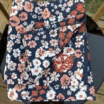 Tahari King Pillow Cases Set Of 2 Navy Brown Daisy Floral Cottage Core. Fixed Price $14.75.