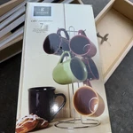 Gibson Home Cafe Amaretto 7 -piece Mug Set With Wire Rack. Fixed Price $24.67.