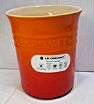 Le Creuset Utensil Crock Flame 1.15 Quart Nwt 6" Tall Orange. Fixed Price $36.86.