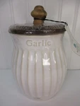 Pioneer Woman Colette Garlic Keeper White Stoneware. Fixed Price $39.00.