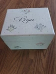 Vtg Hallmark 1987 Wht Recipe File Box Multicolor Wildflower Pattern Cards Divide. Fixed Price $16.00.