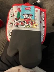 Disney Mickey Mouse & Friends Oven Mitt And Pot Holder Set Season Greetings #. Fixed Price $16.00.