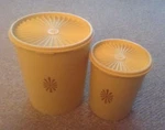 New Tupperware Servalier Canisters Set 805-1 + 809-3 Harvest Gold Nos. Fixed Price $37.50.