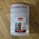 Rubbermaid Cereal Keeper Container 1.5 Gal Red Flex Seal Cover 3 Pack New. Fixed Price $39.99.