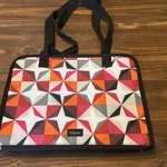 New Thirty One Get Creative Caddy Bag Origami Pop Craft Case Many Compartments. Fixed Price $15.00.