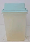 Vtg Tupperware Large Sheer Pickle Olive Keeper #1560-2 With. Fixed Price $15.87.