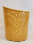 Pfaltzgraff Yellow Gold Weir In Your Kitchen 8" X6" Utensil Crock Holder Leaves. Fixed Price $20.99.