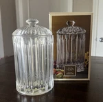 Lenox 7" Lead Crystal Covered Candy Jar Biscuit New Original Box. Fixed Price $14.26.