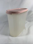 Tupperware Modular Mates 7" Oval #1616-19 Lid & 1613-21. Fixed Price $8.99.