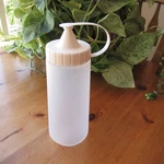 Rubbermaid Servin Saver Condiment Squeeze Bottle 0483 Almond Flip Top Lid 16 Oz. Fixed Price $19.99.