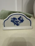 Pfaltzgraff Yorktowne Napkin Holder. Fixed Price $20.00.