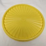 Vtg Tupperware Round 8" Servalier Replacement Lid #1205 Yellow For 1204 1339. Fixed Price $21.99.