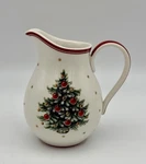 Villeroy & Boch Toy's Delight Creamer 5.75 - Mint. Fixed Price $39.95.