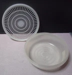 Vintage Tupperware Mini Collander #1830 W/ Flow-thru Seal #1871 Sheer. Fixed Price $9.99.