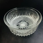 2 Arcoroc Clear Glass Serving Bowls Diamond Starburst 9" Nesting 8" France. Fixed Price $24.99.