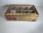 The Pioneer Woman Floral 8 Compartment Tea Spice Holder Trinket Jewelry Box. Fixed Price $45.00.