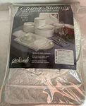 Richards China Storage 6-PIECE Vinyl Set Quilted Plate & Cup Protectors New. Fixed Price $19.99.