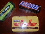 Snickers, Mr. Goodbar, Doublemint Gum Tin Hinged Containers Largest 8" Wear. Fixed Price $16.99.