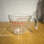 Pyrex Glass Measuring Cups Set Of 2 With Handles, Pour Spout, Markings. Fixed Price $19.99.