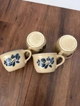 Set 4 Pfaltzgraff Stoneware Coffee Tea Mug / Cup Blue & Tan Folk Art. Fixed Price $14.00.