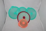 Lot Tupperware Stuffables Expandable Seal Lids 5319A & 5394B. Fixed Price $15.00.